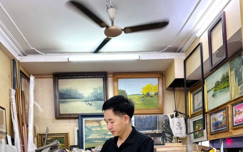 Tranh Bát Mã Đúc Đồng Dát Vàng Độc Bản – Tác Phẩm Phong Thủy Đẳng Cấp Dành Cho Doanh Nhân