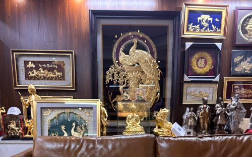 Bàn Thờ Đồng Cao Cấp Cho Nhà Nhỏ