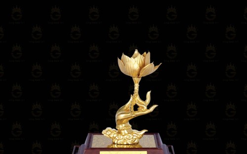 Tượng Tay Phật Cầm Sen Dát Vàng 24K | Quà Tặng Phong Thủy Cao Cấp
