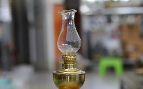 Đèn dầu đồng phong thủy 25cm cao cấp - Bật sáng tài lộc