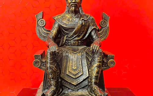 Tượng Lạc Long Quân Đồng – Biểu Tượng Cội Nguồn Thiêng Liêng