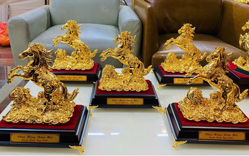 King Gold Art 419 Nguyễn Khang – Không gian trải nghiệm quà tặng độc đáo tại Hà Nội