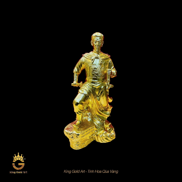 Tượng Hưng Đạo Đại Vương Trần Quốc Tuấn đồng mạ vàng 24k