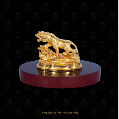 Tượng Hổ Vàng quyền uy