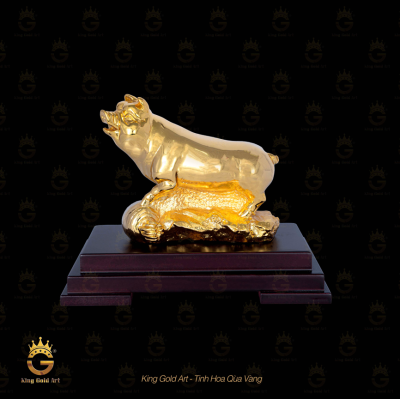 Tượng Heo Vàng – Biểu Tượng May Mắn Của Quý Linh Tuổi Hợi