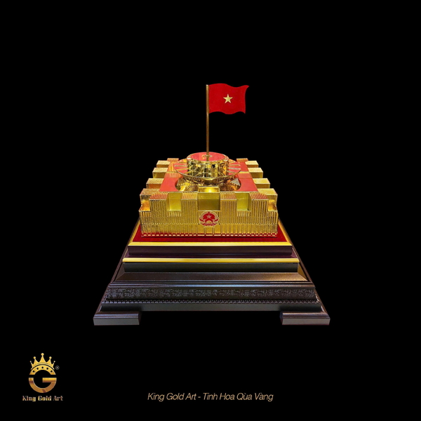 Mô hình Tòa nhà Quốc hội mạ vàng