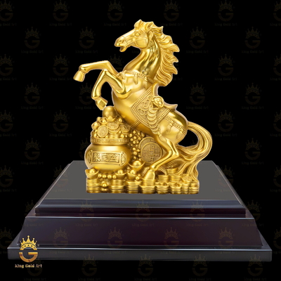 Tượng Ngựa Vàng Bên Hũ Kéo Bảo Bồn Chiêu Tài Đẳng Cấp