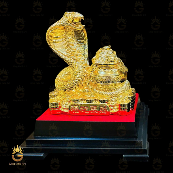 Tượng Rắn Phong Thủy Hộ Vệ Hũ Vàng Tài Lộc Đúc Đồng Mạ Vàng