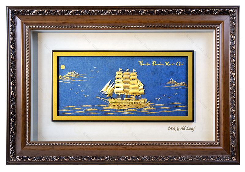 thuận buồm xuôi gió