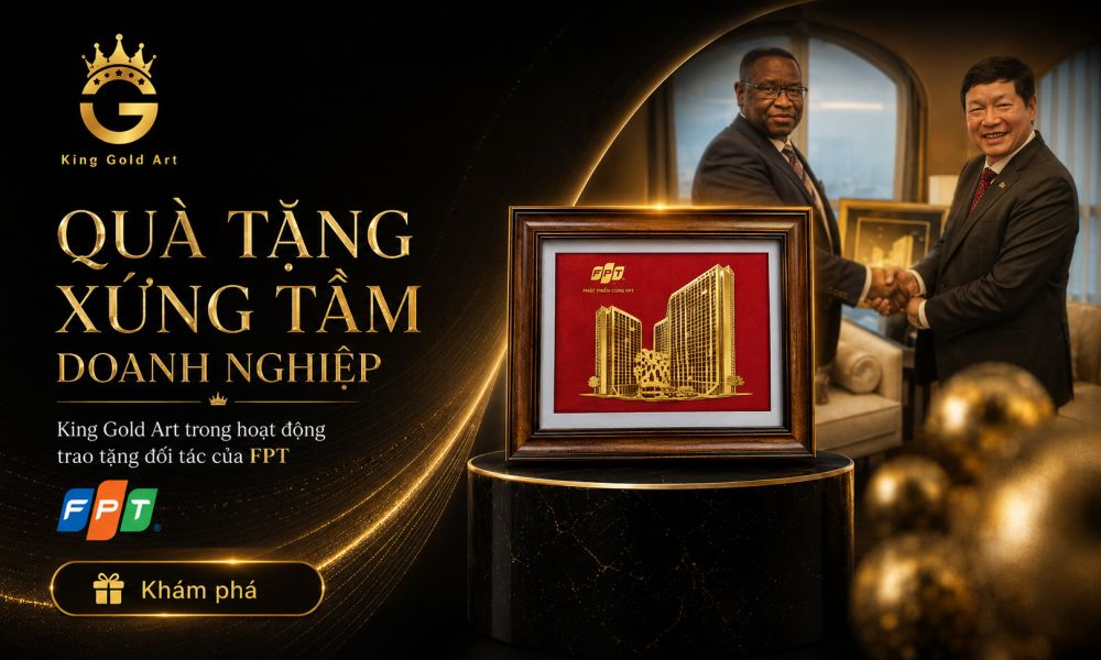 FPT với Tranh mạ vàng biểu tượng tòa nhà FPT