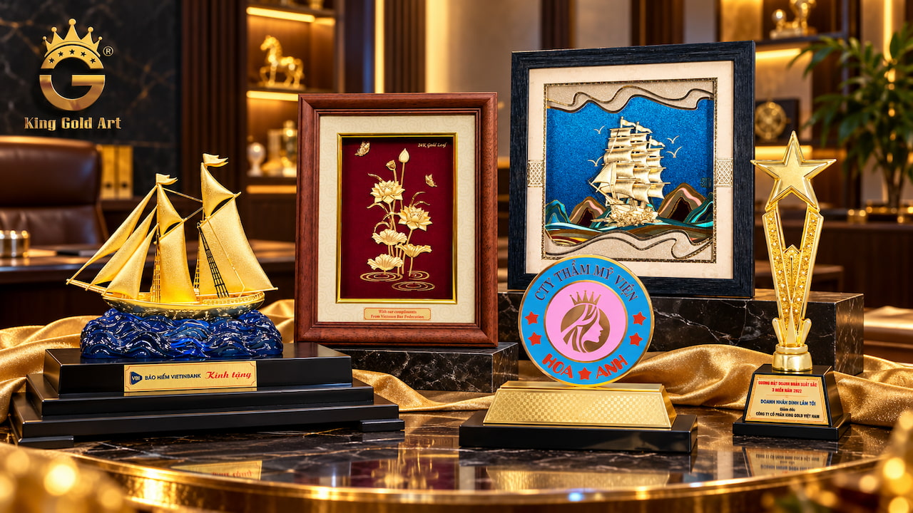 Các mẫu quà tặng doanh nghiệp cao cấp King Gold Art gồm tranh mạ vàng, thuyền buồm, tượng và biểu trưng chế tác theo yêu cầu